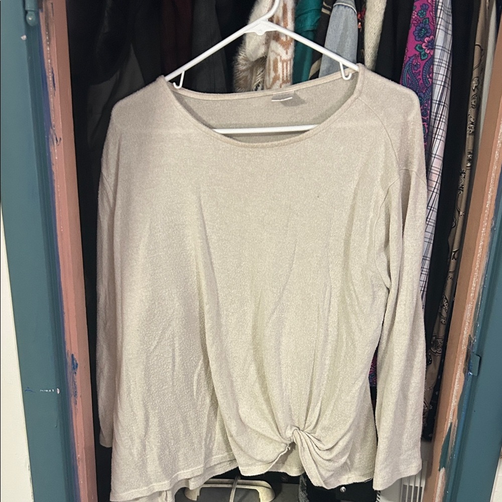 Serra sweater